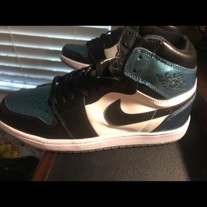 Jordan 1 Chameleon 2017 size 10